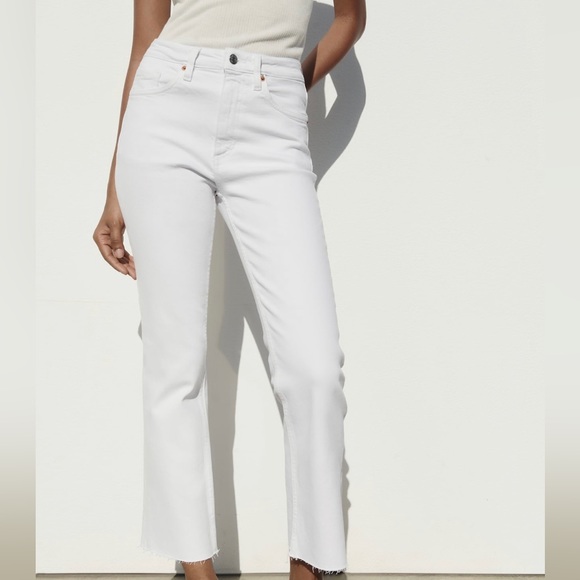 BNWT Zara TRF MID-RISE FLARE CROPPED JEANS - Picture 8 of 8